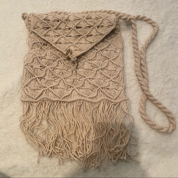 Handbags - Cream Boho Fringe Crossbody Purse!